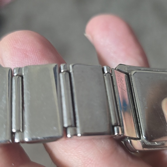 Four Used Fossil Watches - Picture 11 of 13